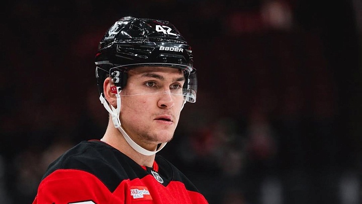 "Нью-Джерси" выставил на драфт отказов Дадонова и Цыплакова