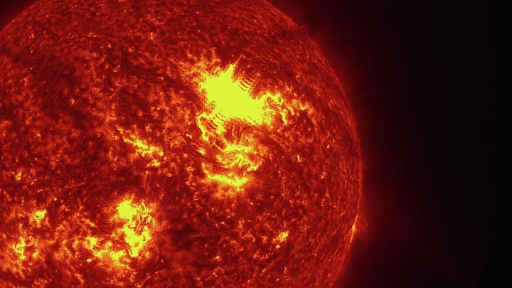 Магнитная буря на Земле прошла наивысшую фазу, сообщили ученые